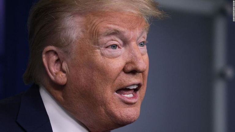 トランプ氏の支持率が過去数カ月下がっていることに共和党内から懸念の声も聞かれる/Alex Wong/Getty Images